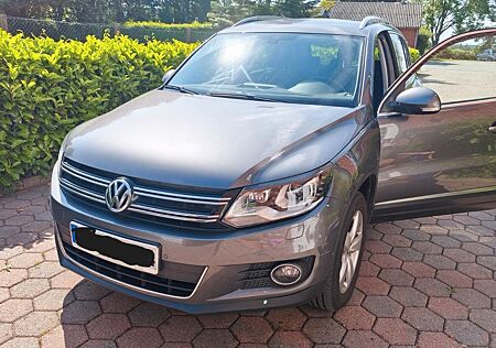 VW Tiguan Volkswagen 2.0 TDI SCR 135kW DSG 4MOT BMT Sp & S...