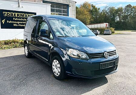 VW Caddy Volkswagen Kombi Trendline/ Navi / BT / PDC