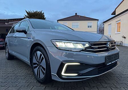 VW Passat Variant Volkswagen Passat Var GTE AHK LED Cam Leder TravelA LenkHz