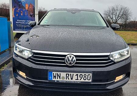 VW Passat Variant Volkswagen 2.0 TDI SCR DSG BlueMot. Tren...