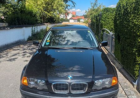 BMW 316i - E46