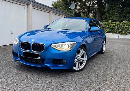 BMW 118i - F21 3-Türer *WINTER- + SOMMERREIFEN NEU*