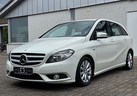 Mercedes-Benz B 180 MB Aut.-Navi-Temp.-Bremsassist-Teilleder-