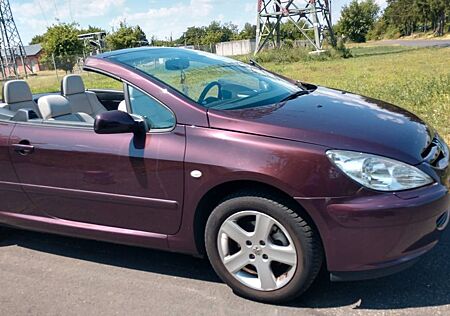 Peugeot 307 CC Cabrio 136PS Ledersitze Sitzheizung TÜV25