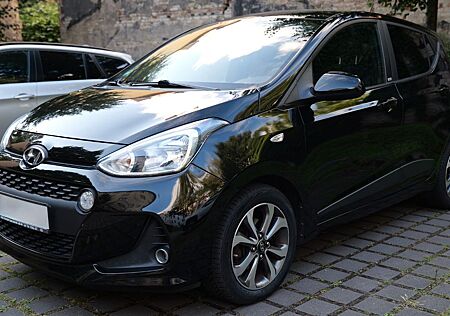 Hyundai i10 Passion+|TÜV & Service neu|Scheck.