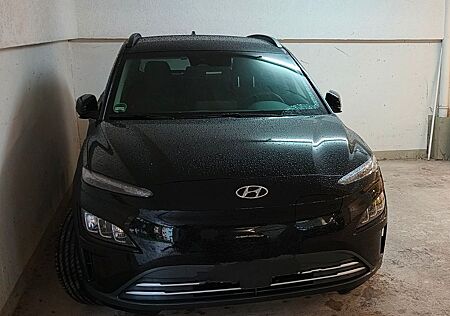 Hyundai Kona Elektro ELEKTRO 100kW -