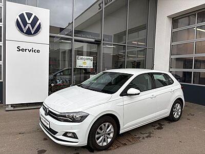 Volkswagen Polo Highline-Ausstattung, ganz wenig Kilometer
