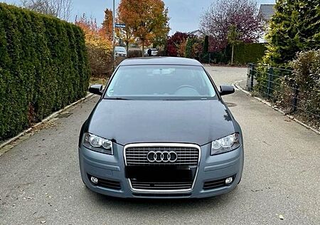 Audi A3 2.0 FSI Ambiente Sportback Ambiente