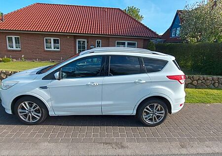 Ford Kuga 1,6 EcoBoost 2x4 110kW Individual Indiv...