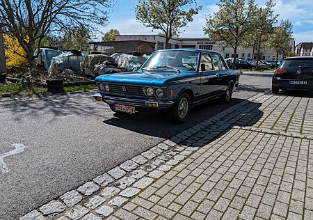 Fiat 130 Limousine