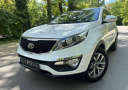 Kia Sportage Dream Team 2WD Top Ausstattung 1.Hand