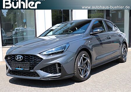 Hyundai i30 gebraucht kaufen Hyundai i30 Fastback N Line Plus 1.5 T-GDI DCT Automa...