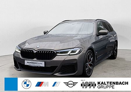 BMW 540d Touring xDrive M-Sport Pro FACEL. PANO AHK
