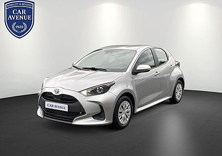 Toyota Yaris Hybrid Business Edition Navi SHZ Klima