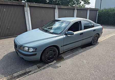 Volvo S60 2.4 -