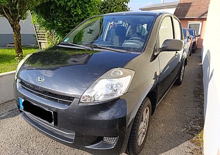 Daihatsu Sirion 1.3 (91 PS) gepflegter Kleinwagen