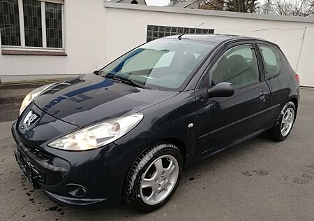 Peugeot 206 + 1.4 HDi FAP 70PS Euro5+Klima+Alufelge+ZV/FB