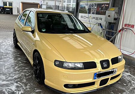 Seat Leon 2.8 V6 Cupra 4 / TÜV 26