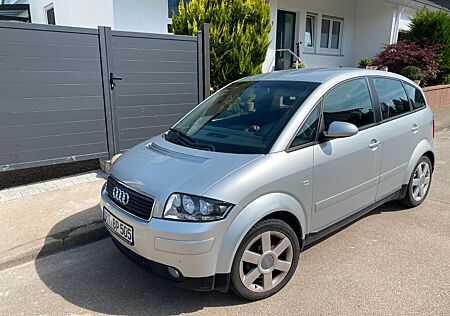 Audi A2 1.6 FSI - Advance 5-Gang