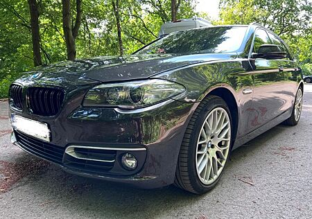 BMW 525d xDrive Touring A -Vollausstattung
