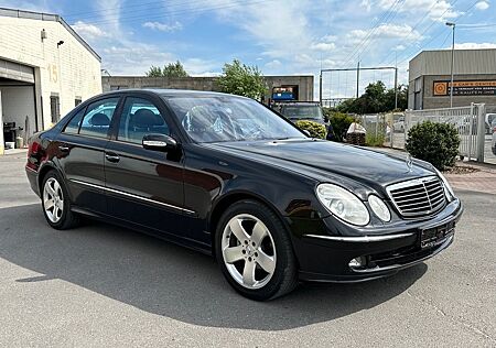 Mercedes-Benz E 320 V6 AVANTGARDE Autom. Navi / ESHD