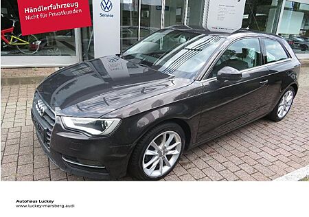 Audi A3 Attraction Klimaautomatik