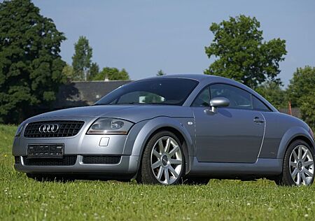 Audi TT Coupe 1.8T 110 kW -