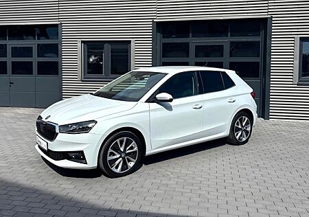 Skoda Fabia Style/Navi/APP/Kamera/LED/17´