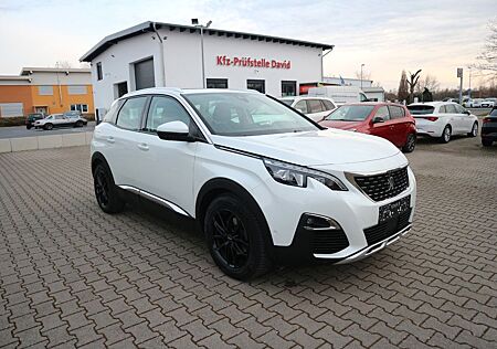 Peugeot 3008 1.5 Blue-HDI FAP Allure*Panodach*Navi*LED*
