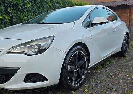 Opel Astra GTC 1.4 Turbo 19 Zoll