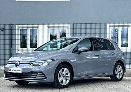VW Golf Volkswagen VIII Lim. Life eTSI/Navi/PDC/Led