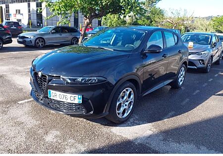 Alfa Romeo Tonale 1.5i Mild-Hybrid Aut. LED Virtual 1/2 Le