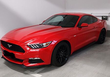 Ford Mustang USA 3,7l V6 mit Gasanlage