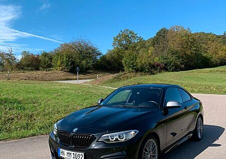 BMW 240 M240i xDrive Steptronic Coupé -