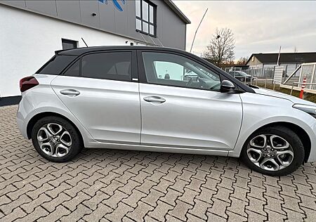 Hyundai i20 Advantage +