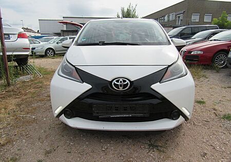 Toyota Aygo (X) Aygo -play Klima. Euro 5