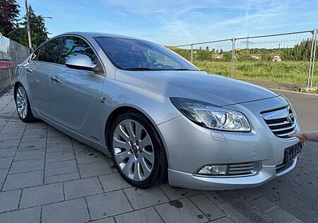Opel Insignia A Sport Edit / Design-Paket Performance