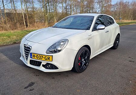 Alfa Romeo Giulietta 2.0 JTDm Distinctive