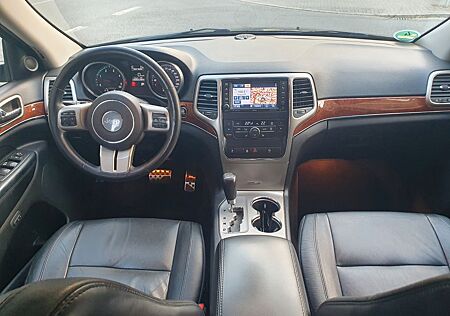 Jeep Grand Cherokee Laredo 3.0 CRD 140kW Automati...