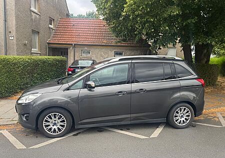 Ford Grand C-Max 1,6 D Titanium Klima Navi Kamera Alu