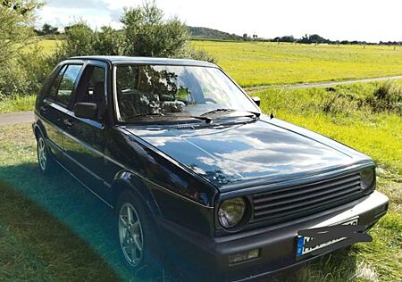 VW Golf Volkswagen 2 GL 1.6