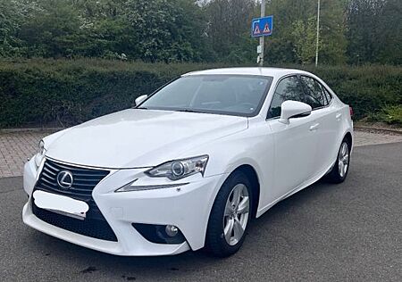 Lexus IS 300 2.5 300h Executive Line Automatik Exe...