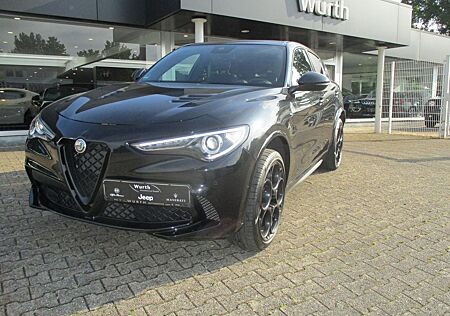Alfa Romeo Stelvio Quadrifoglio/Panoramadach