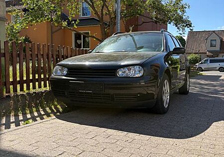VW Golf Volkswagen 1.9TDI 74 kW Trendline Variant Trendline