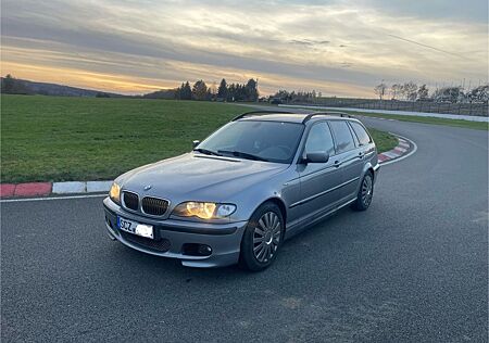 BMW 320i touring -