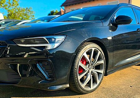 Opel Insignia ST GSi AT9