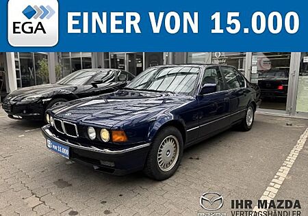 BMW 750 i 12 Zylinder - Vollleder, Sonderlackierung