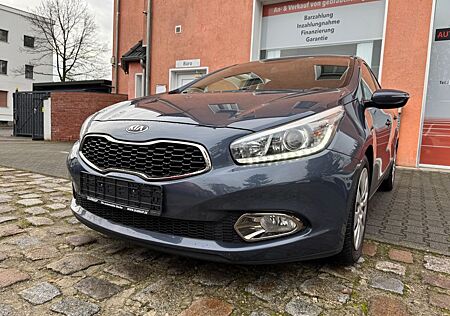 Kia Cee'd / 1,6 GDI DCT AUTOM."Vision*NAVI*RÜCKFAHRK
