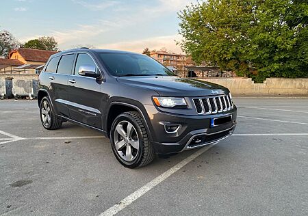 Jeep Grand Cherokee Overland Summit 5.7 V8 HEMI A...