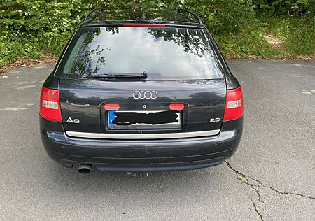 Audi A6 2.0 Avant -